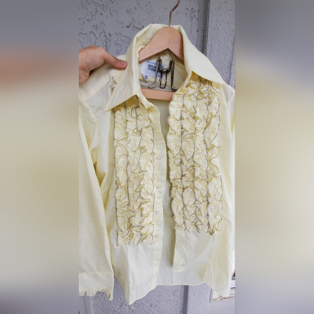 Men's 1960s Ruffled Tuxedo Streetwear, Size 14-14.5 S 2 Button-Up Shirt - Picture 3 of 7
